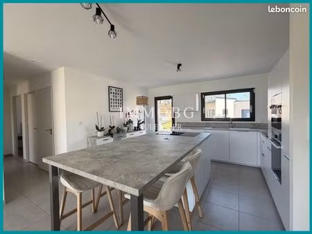 maison de plain-pied de 82m²