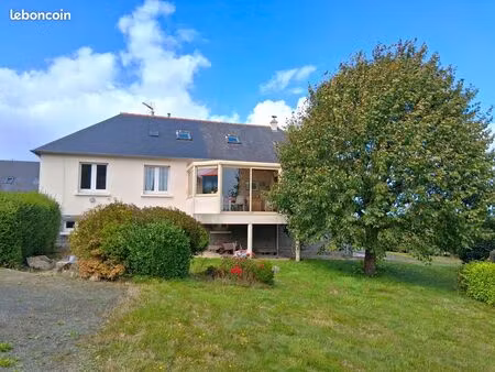 maison 5 pièces 151 m²