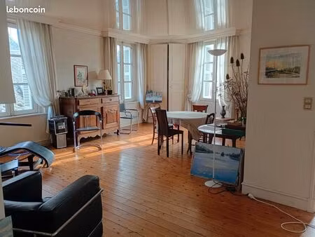 immeuble 5 pièces 155 m²