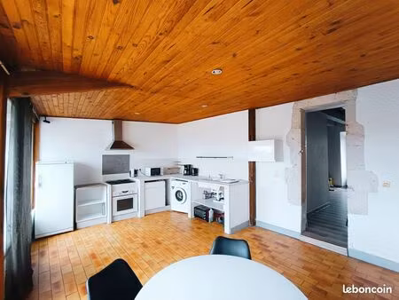 apt t2 meublé grande terasse