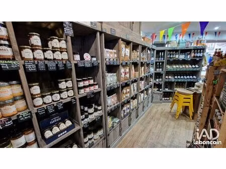 boutique 47 m² saint-ouen-sur-seine