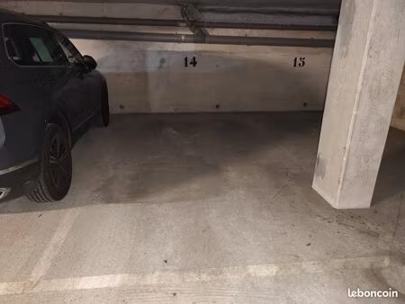 location parking montrouge