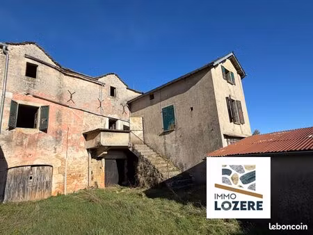 maison 4 pièces 240 m²