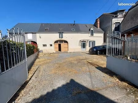 maison 214 m² benejacq