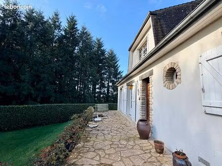 maison 5 pièces 134 m²