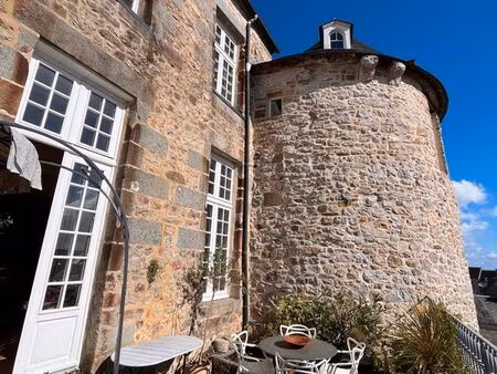 propriété 9 pièces 215 m²