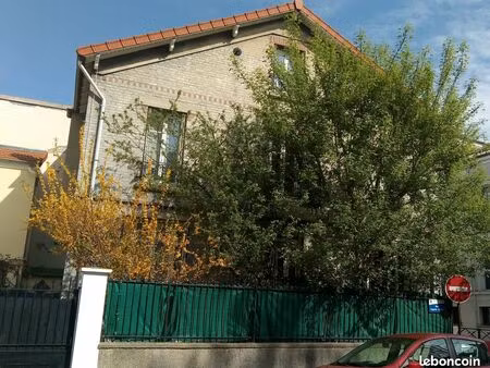 grande maison de caractère 5 mn gare de lyon