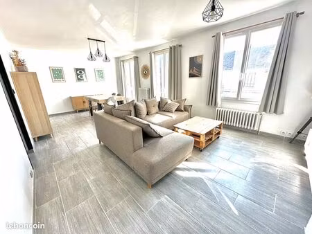 maison 6 pièces 171 m²