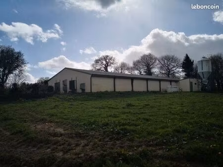 terrain agricole 13 000 m² plouray