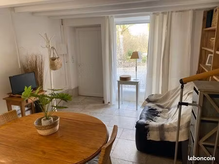 location t2 meublé dans maison à la campagne