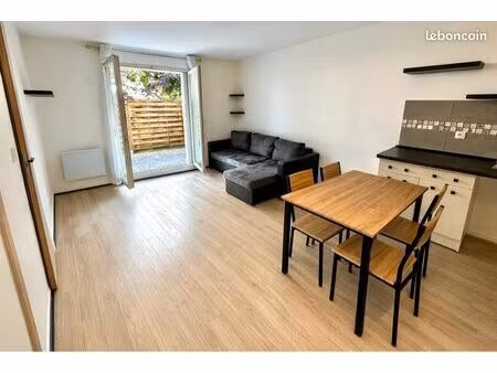 appartement t2 – 35 m² avec terrasse rdc – place de parking dans résidence sécurisée