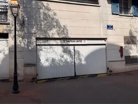 place de parking à vendre – quartier montgolfier