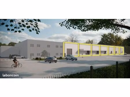 local d'activité 384 m²