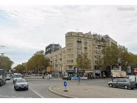 local fleuriste 100 m²