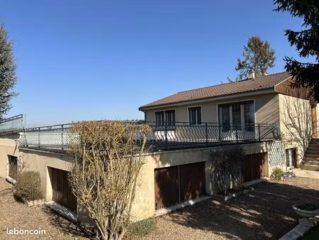 local 320 m² rouvres