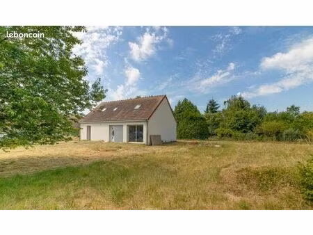 maison rénovée sur 2900m²