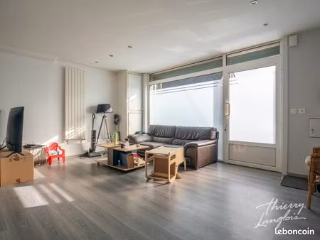 maison 4 pièces 64 m²