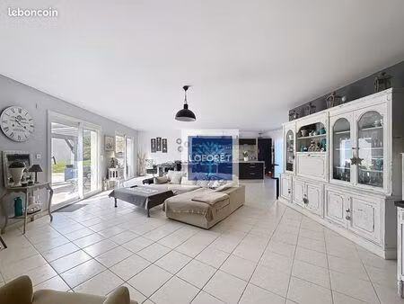 maison 7 pièces 162 m²