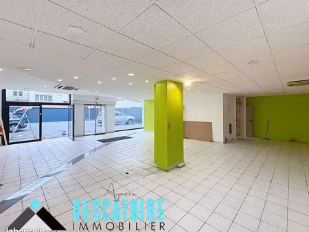 immeuble 2 pièces 286 m²