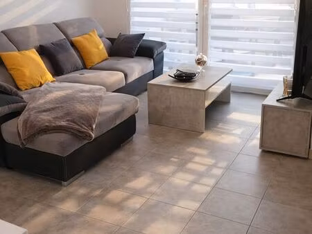 à louer – appartement 71 m² – vitry-sur-orne