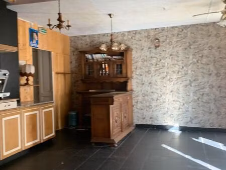 local à louer au centre-ville