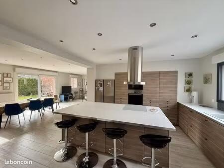 maison 4 pièces 102 m²