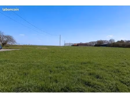 terrain 1060 m² lillers