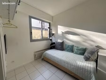 appartement 1 pièce 11 m²