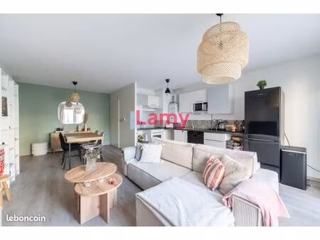 appartement 3 pièces 69 m²