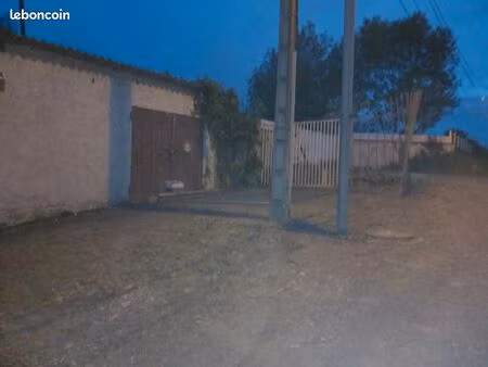 local libre .hangar .divisibles