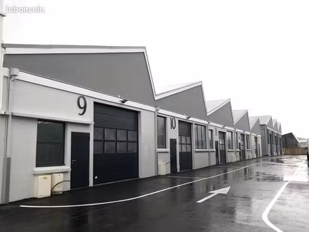local 290 m² brest