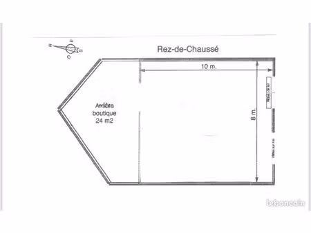 local commercial à louer 94130