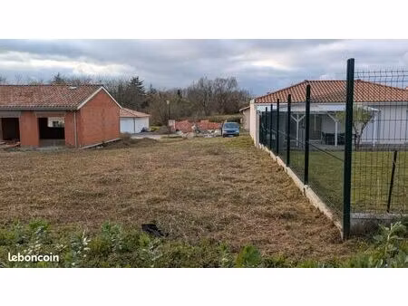 terrain constructible peyrehorade 462m2