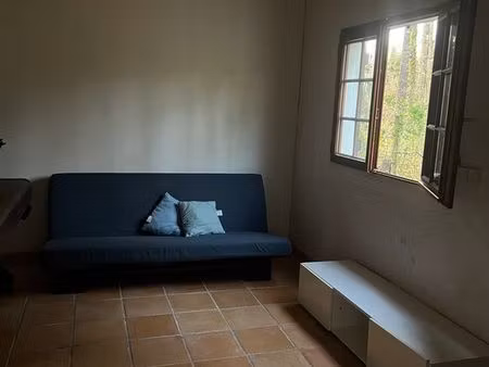 location chambre / studio 24 m² – 60 par jour