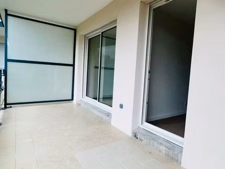 appartement rénové deux pièces