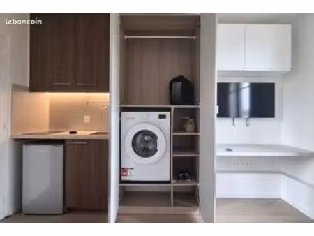 studio 12.5 m2 calme et lumineux