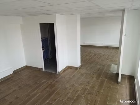 cabinet medical / professions libérales lyon 5 quai de saône - 40 m² direct propriétaire
