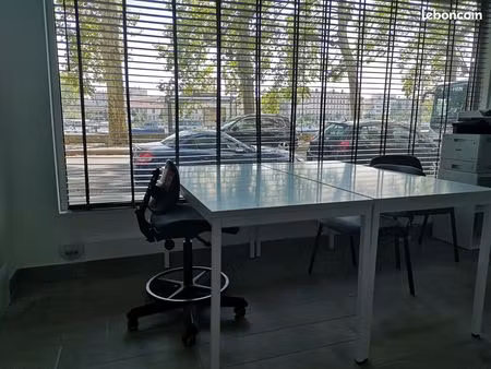 location bureau/ local commercial lyon 5 quai de saône - 40 m² direct propriétaire