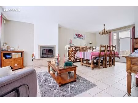 maison 4 pièces 92 m²