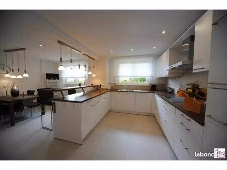 appartement 2 pièces 74 m²