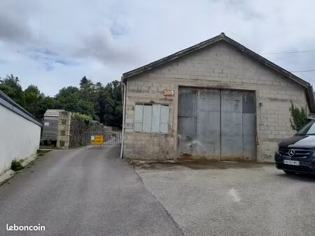 hangar clos 300m2 gouézec