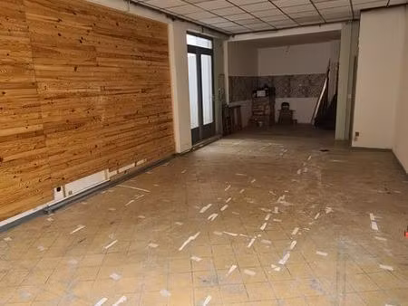 local commercial centre-ville courpière 60m²
