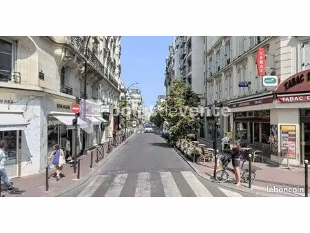 local commercial 28 m²