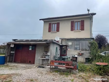 vends maison très ensoleillée