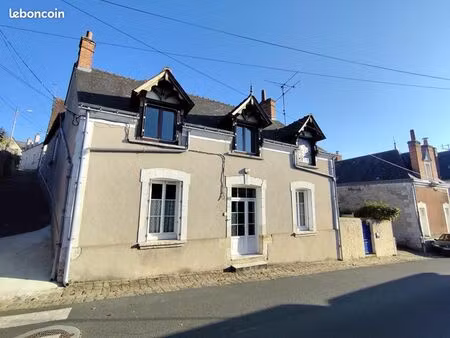 maison 9 pièces 164 m²