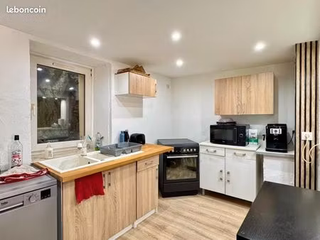 maison de ville 6 pièces 154 m²