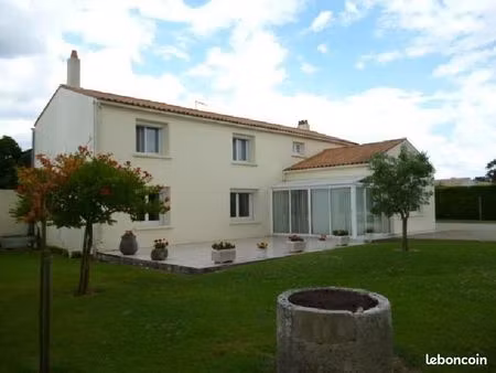 maison 5 pièces 163 m²