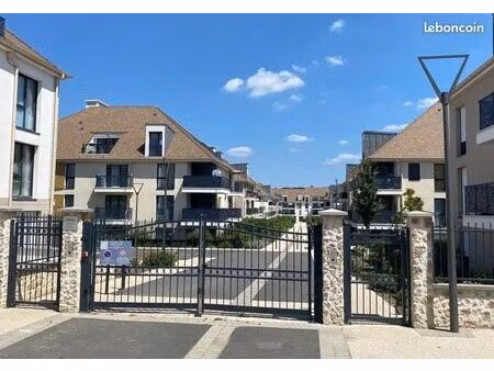 emplacement de parking à louer