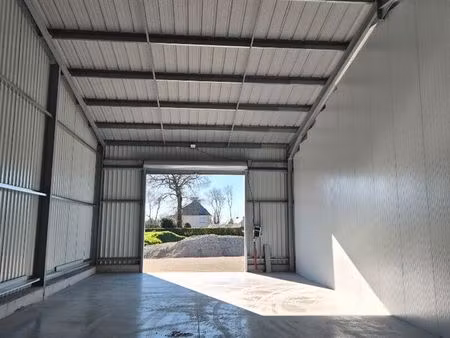 local 130 m² redene