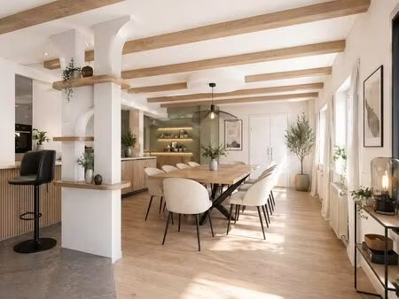 maison 5 pièces 230 m²